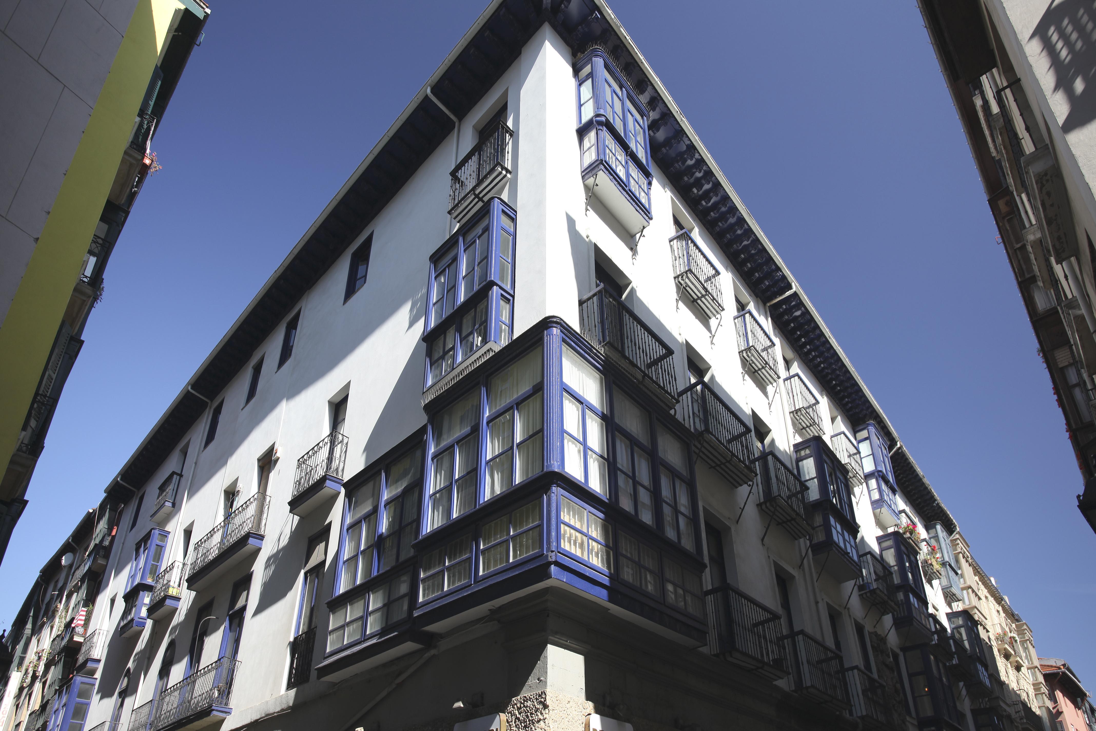 Casual Gurea Hotel Bilbao Buitenkant foto