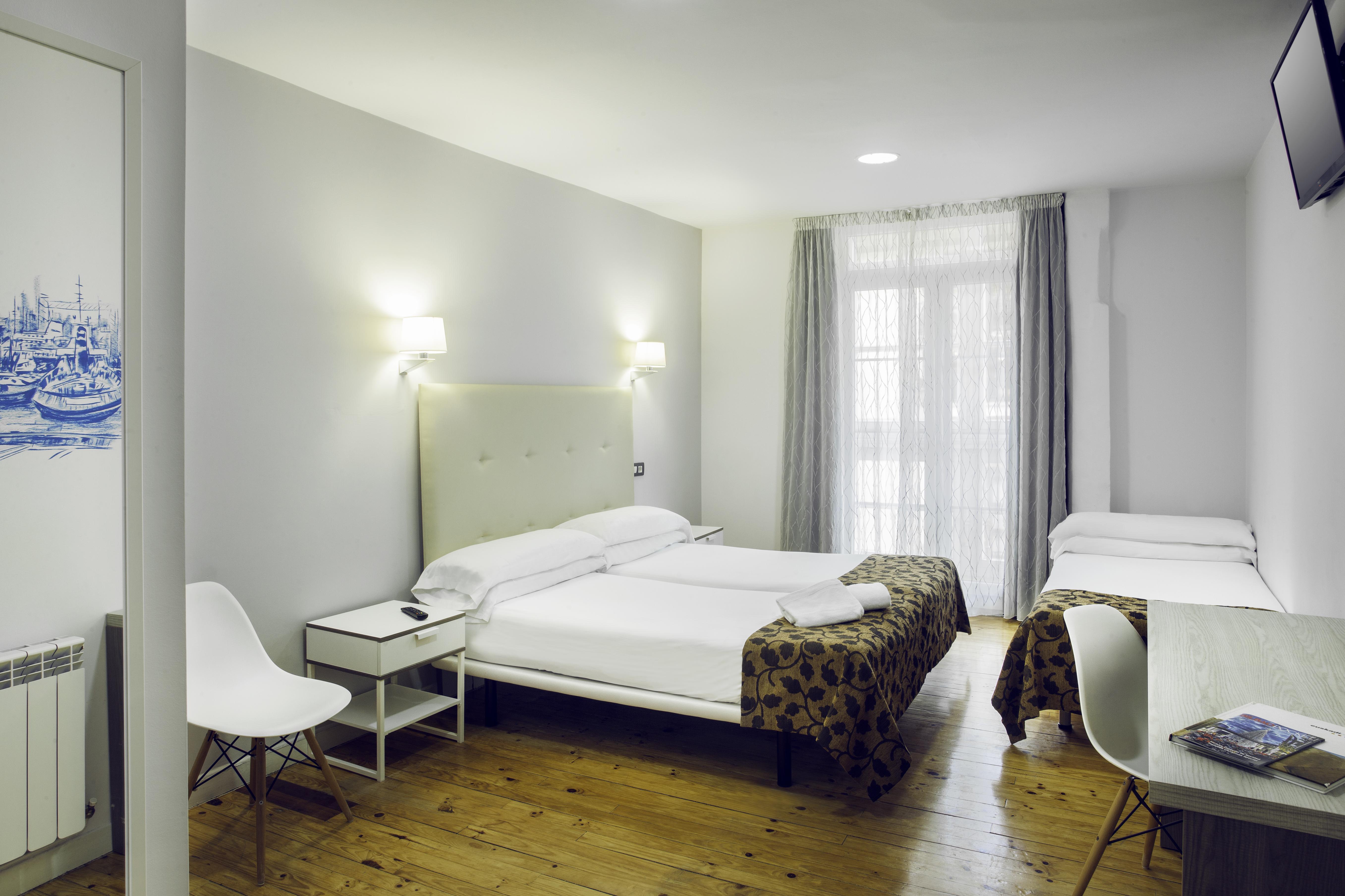 Casual Gurea Hotel Bilbao Buitenkant foto