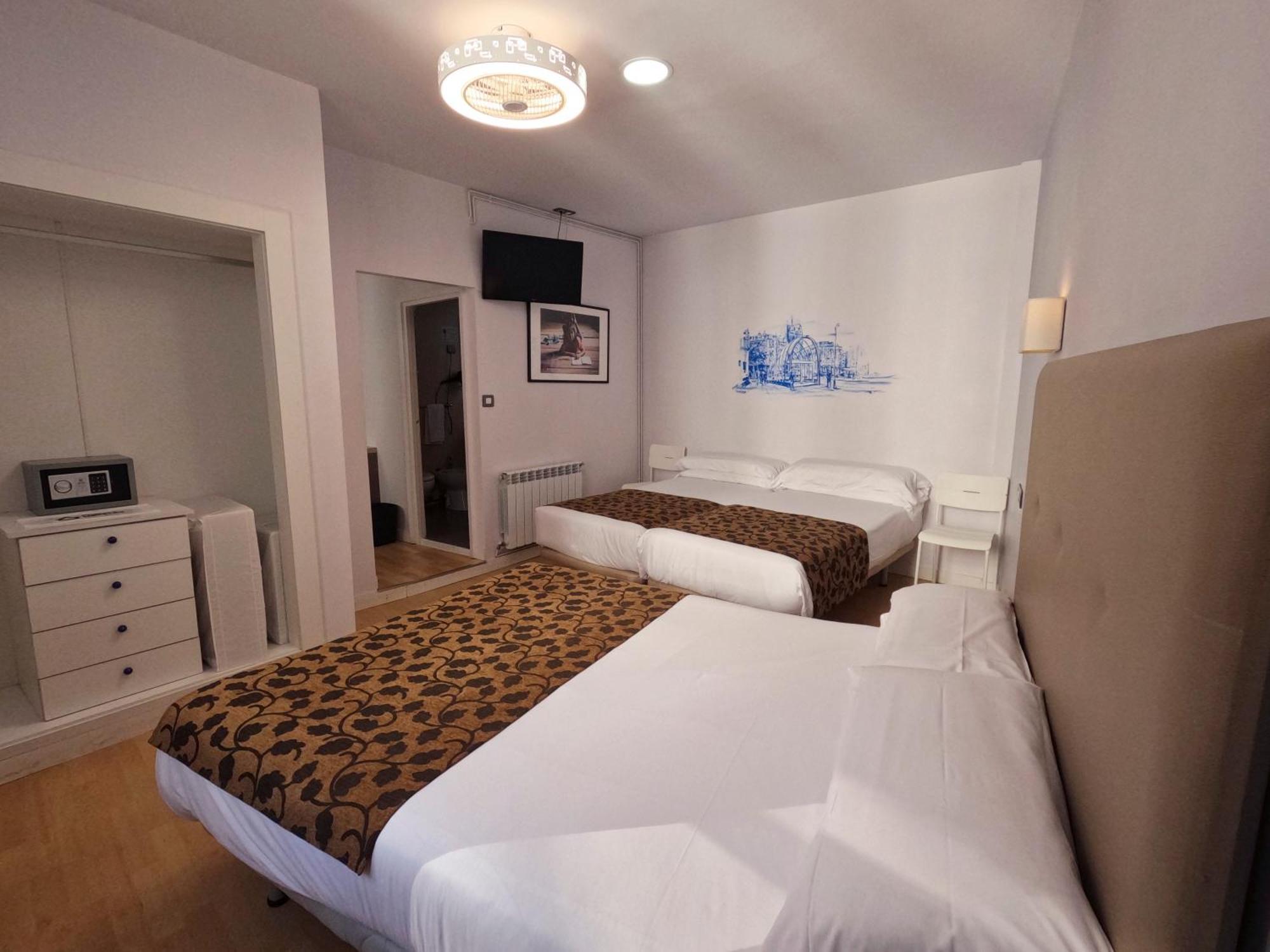 Casual Gurea Hotel Bilbao Buitenkant foto