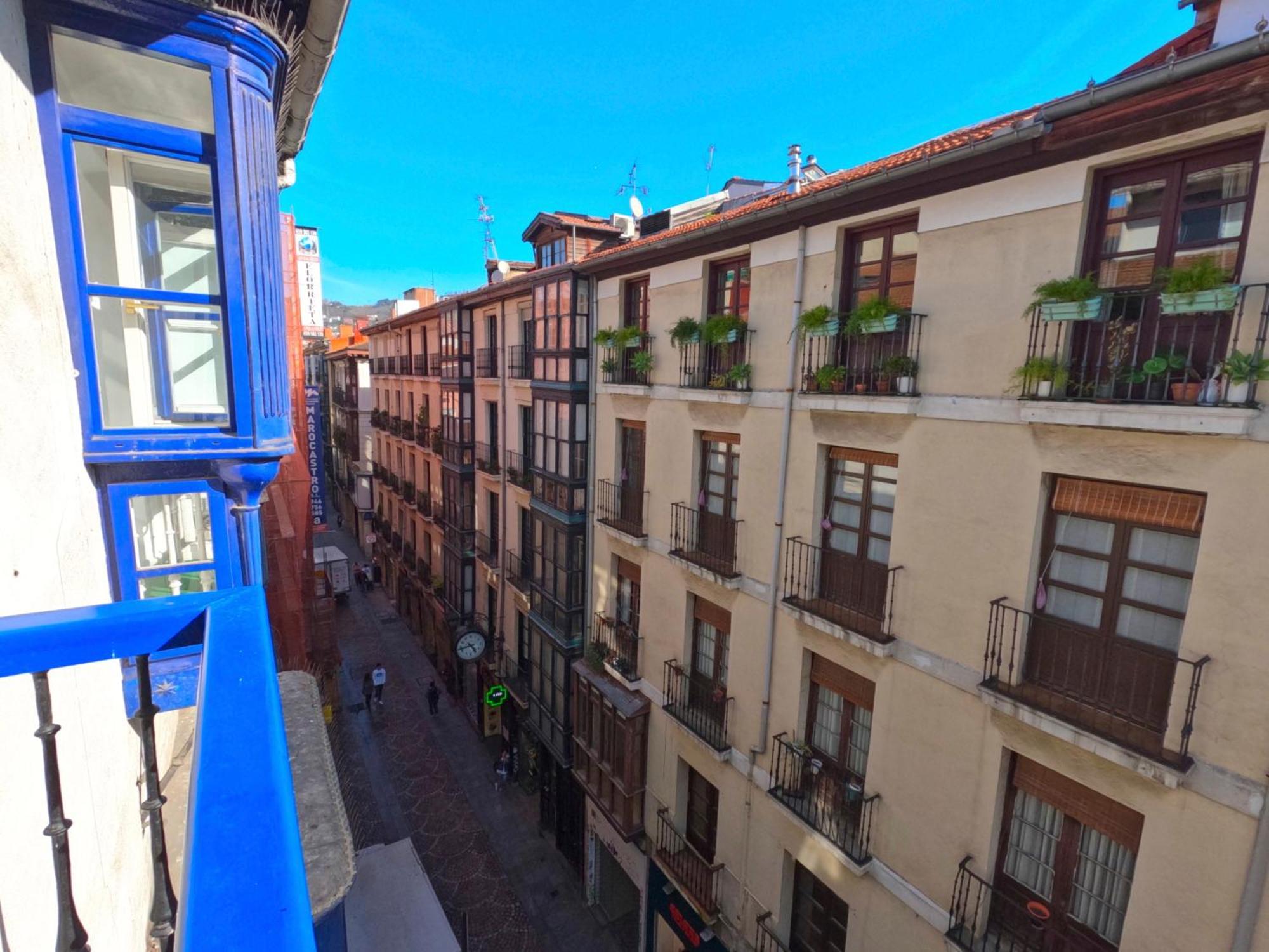 Casual Gurea Hotel Bilbao Buitenkant foto